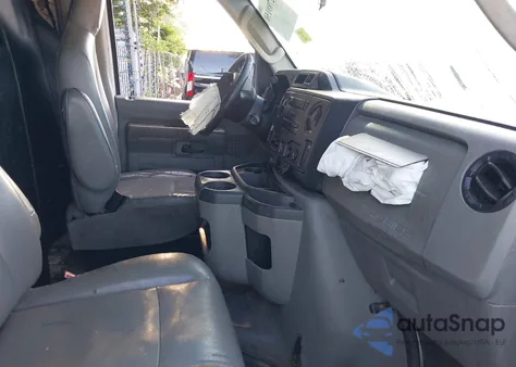 2014 Ford E-250 Commercial z USA, uszkodzony, nr VIN 1FTNE2EW8EDA92717